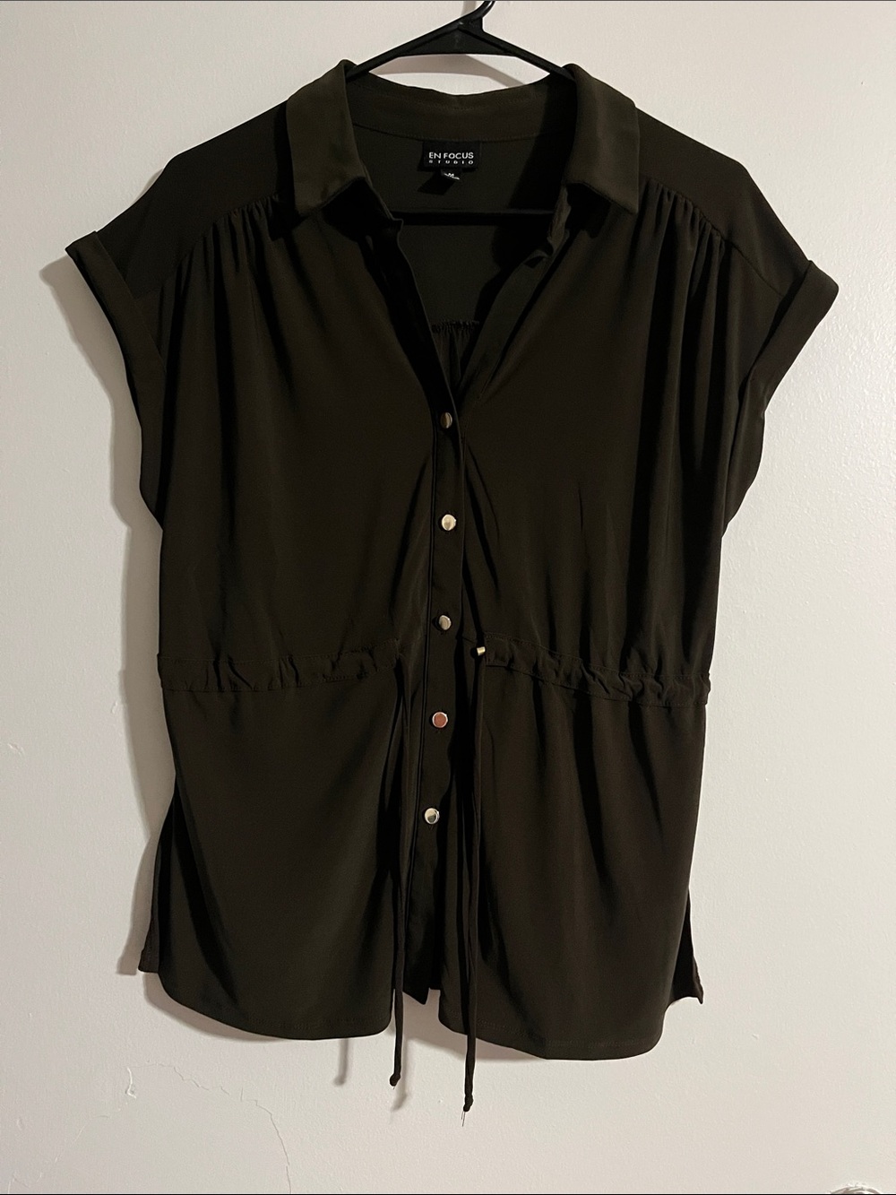 Enfocus Studio Olive Brown Short Sleeve Button-Down Drawstring Blouse